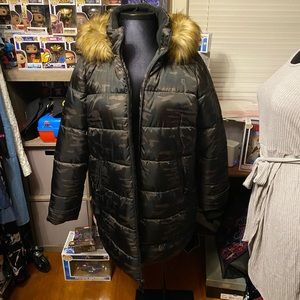 Camouflage hooded parka, size 14/16.